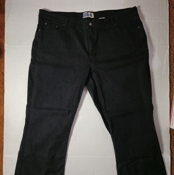 Signature By Levi's Womens Mid Rise Bootcut Jeans Black Stretch Dark Wash  24 - Picture 3 of 10